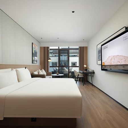 Atour Hotel Suzhou Beisi Pagoda Taohuawu Street Exterior photo